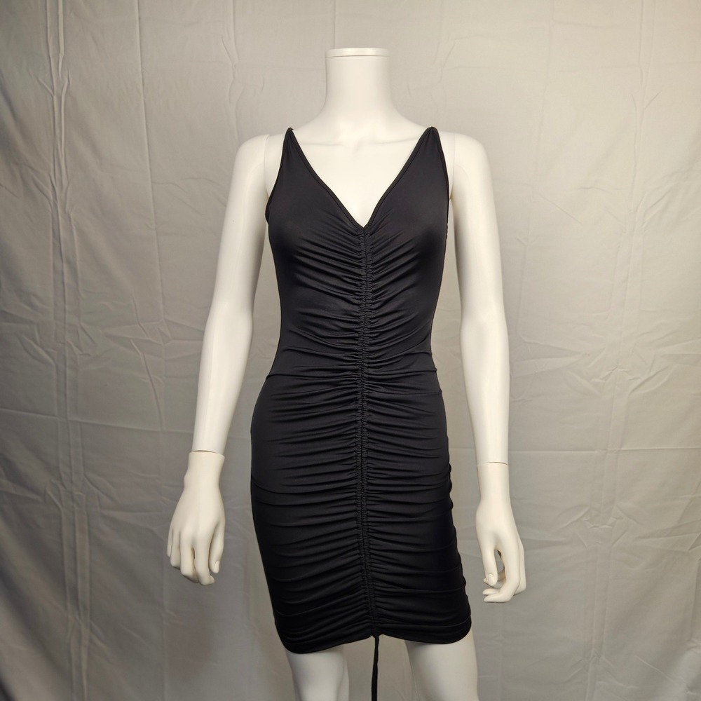 Fashion Nova Black Ruched Bodycon Mini Dress D738 Sleeveless V-Neck Small